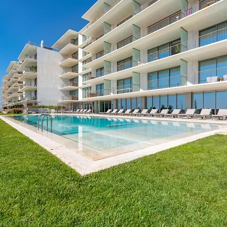 Blue Well Being Beachfront Pool And Raia - By Bedzy Apartmán