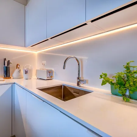 Blue Well Being Beachfront Pool And Raia - By Bedzy