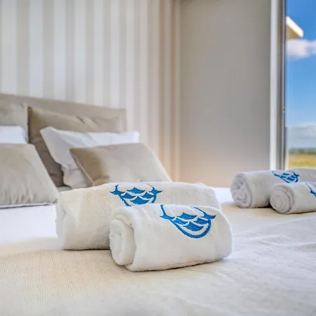 Blue Well Being Beachfront Pool And Raia - By Bedzy Armação de Pêra