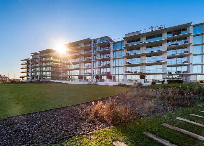 Lejlighed Blue Well Being Beachfront Pool And Raia - By Bedzy Armação de Pêra