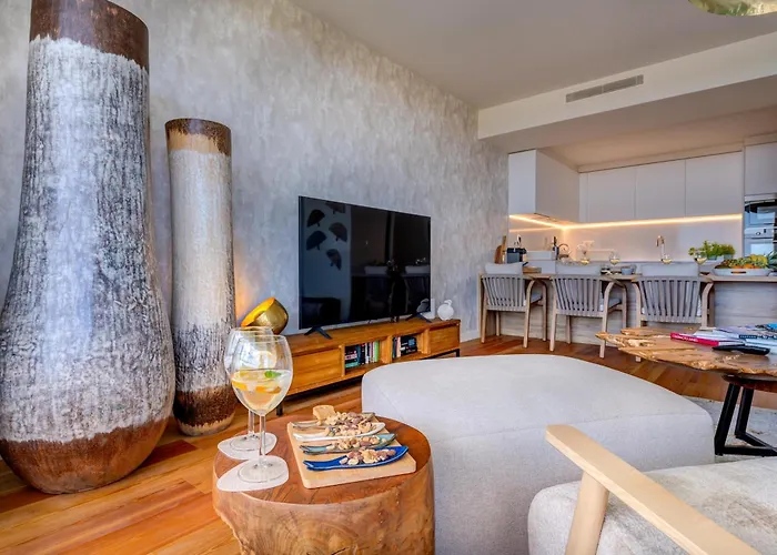 Blue Well Being Beachfront Pool And Raia - By Bedzy Lejlighed