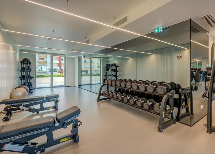 Blue Well Being Beachfront Pool And Raia - By Bedzy Lejlighed Armação de Pêra