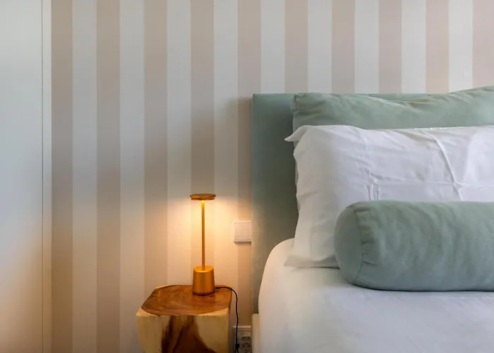 Blue Well Being Beachfront Pool And Raia - By Bedzy Armação de Pêra