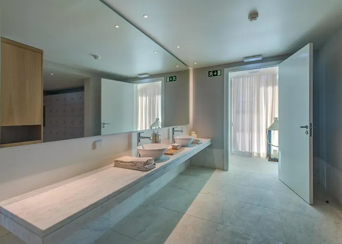 Blue Well Being Beachfront Pool And Raia - By Bedzy Lejlighed