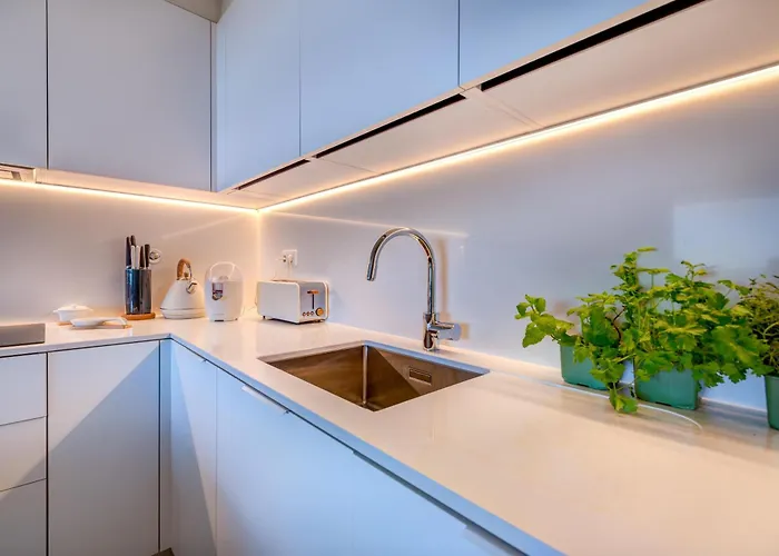 Blue Well Being Beachfront Pool And Raia - By Bedzy