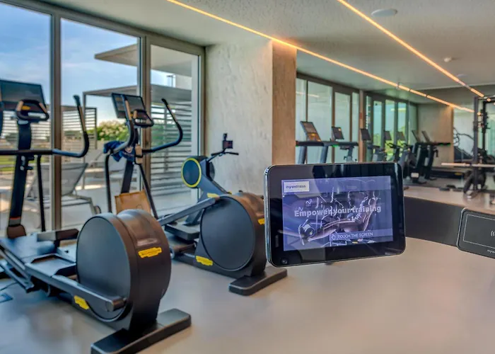 Blue Well Being Beachfront Pool And Raia - By Bedzy Armação de Pêra