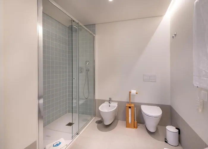 Lejlighed Blue Well Being Beachfront Pool And Raia - By Bedzy