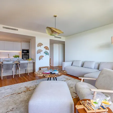 Apartment Blue Well Being Beachfront Pool And Raia - By Bedzy