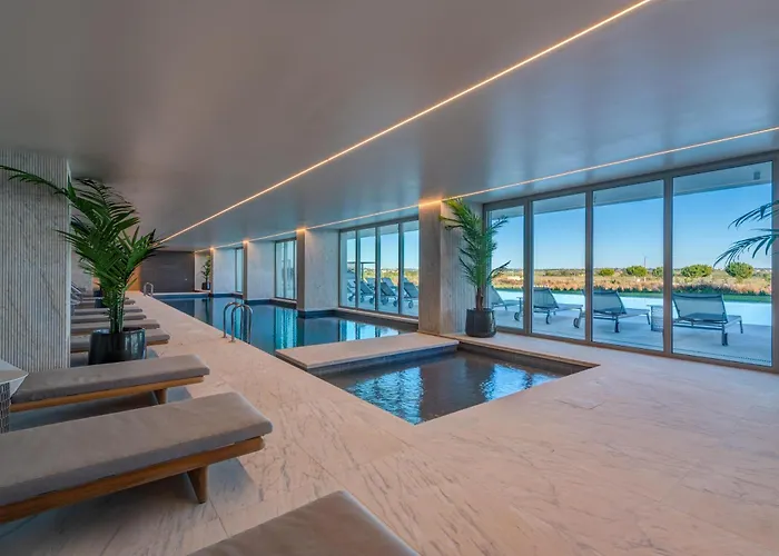 Blue Well Being Beachfront Pool And Raia - By Bedzy