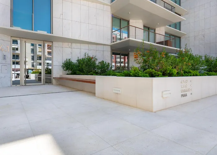 Blue Well Being Beachfront Pool And Raia - By Bedzy Διαμέρισμα *