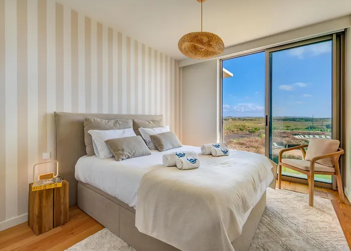 Blue Well Being Beachfront Pool And Raia - By Bedzy Διαμέρισμα