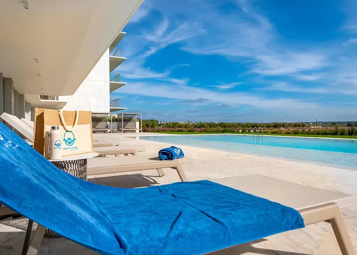 Blue Well Being Beachfront Pool And Raia - By Bedzy Διαμέρισμα