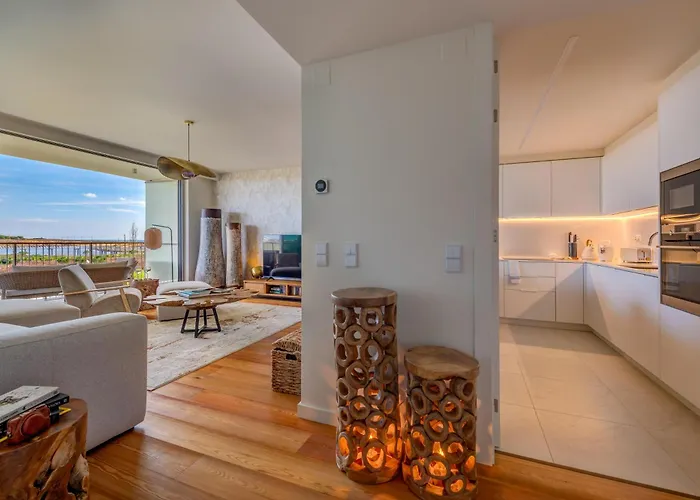 Blue Well Being Beachfront Pool And Raia - By Bedzy Armação de Pêra