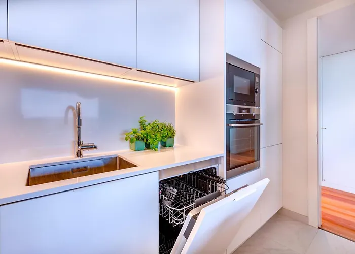 Διαμέρισμα Blue Well Being Beachfront Pool And Raia - By Bedzy Armação de Pêra