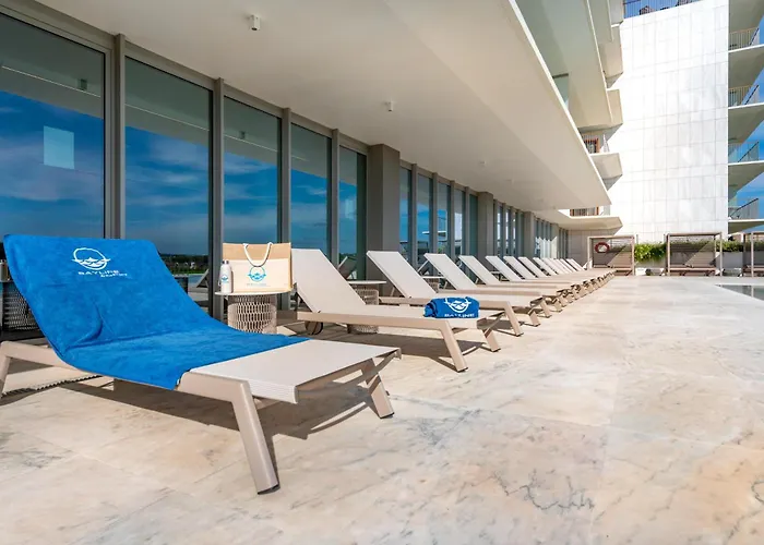 Blue Well Being Beachfront Pool And Raia - By Bedzy