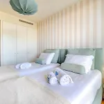 Blue Well Being Beachfront Pool And Raia - By Bedzy Апартаменты *